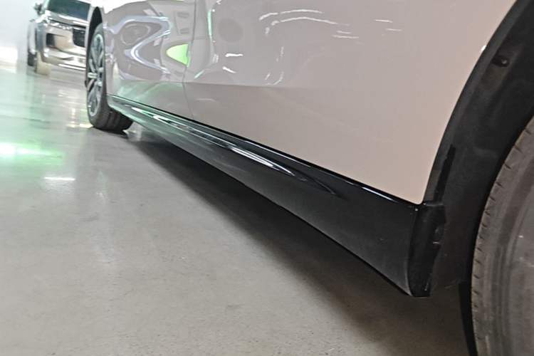 Used Leapmotor B01 2025 650 Enjoyment Edition Left Side Sill