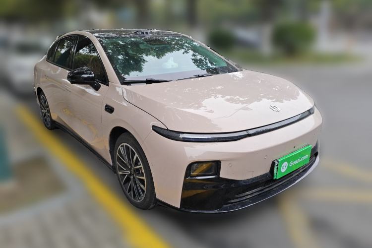 Used Leapmotor B01 2025 550 LiDAR Edition Front Right 45 Deg