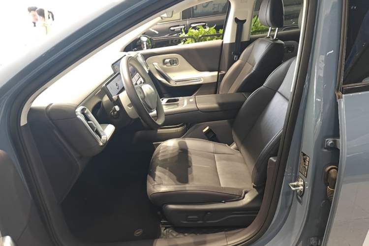 Used Leapmotor B01 2025 550 LiDAR Edition Left Front Seat