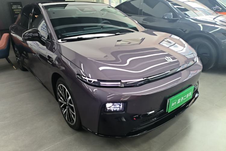 Used Leapmotor B01 2025 550 Enjoyment Edition Front Right 45 Deg