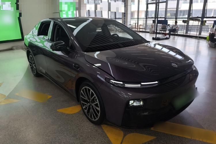 Used Leapmotor B01 2025 650 Enjoyment Edition Front Right 45 Deg