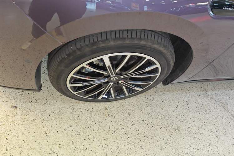 Used Leapmotor B01 2025 650 Enjoyment Edition Left Front Wheel Hub