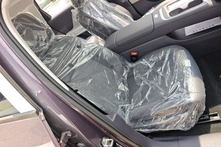 Used Leapmotor B01 2025 550 LiDAR Edition Right Front Seat
