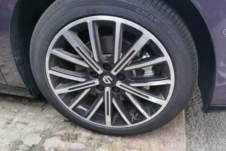 Used Leapmotor B01 2025 650 Enjoyment Edition Right Front Wheel Hub