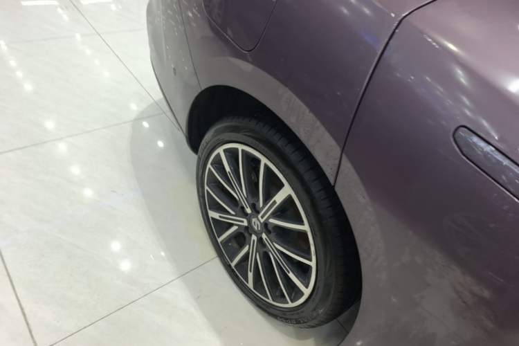 Used Leapmotor B01 2025 650 Enjoyment Edition Right Rear Wheel Hub
