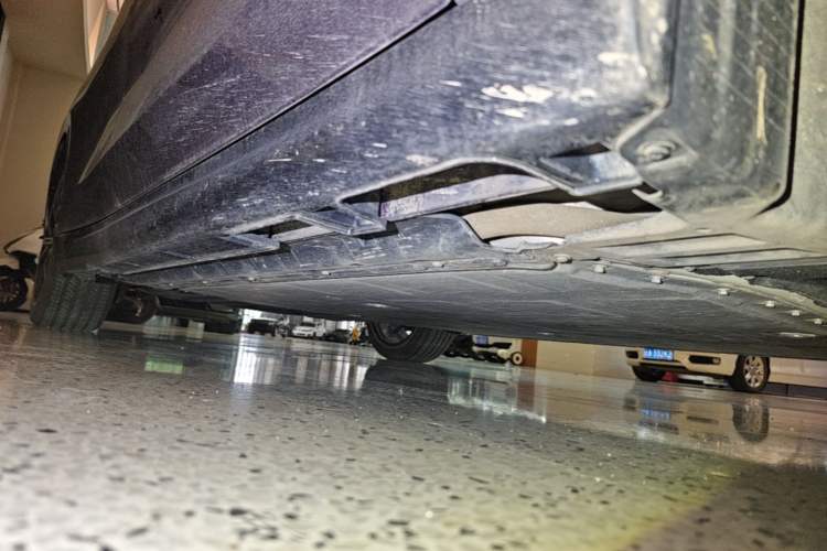 Used Leapmotor B01 2025 650 LiDAR Edition Right Side Sill