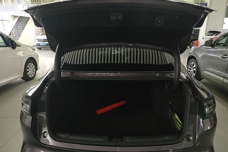 Used Leapmotor B01 2025 550 LiDAR Edition Trunk