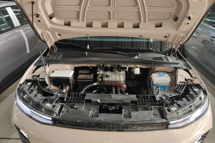 Used Leapmotor B01 2025 650 LiDAR Edition Engine Bay