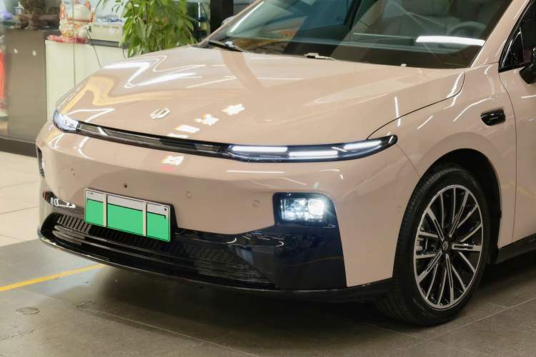 Used Leapmotor B01 2025 650 LiDAR Edition Exterior 1