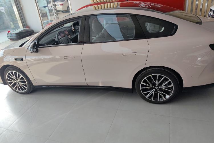 Used Leapmotor B01 2025 650 Enjoyment Edition Exterior 3
