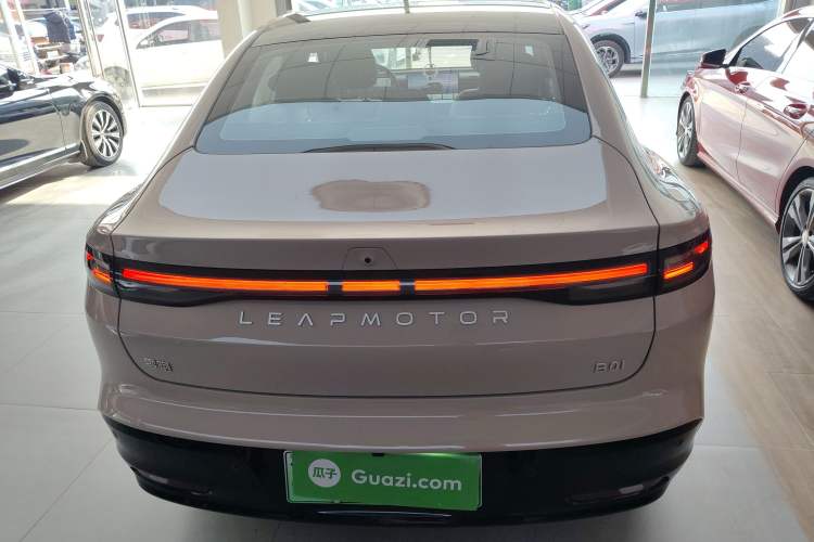 Used Leapmotor B01 2025 650 Enjoyment Edition Exterior 4