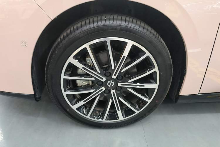 Used Leapmotor B01 2025 650 Enjoyment Edition Exterior 7