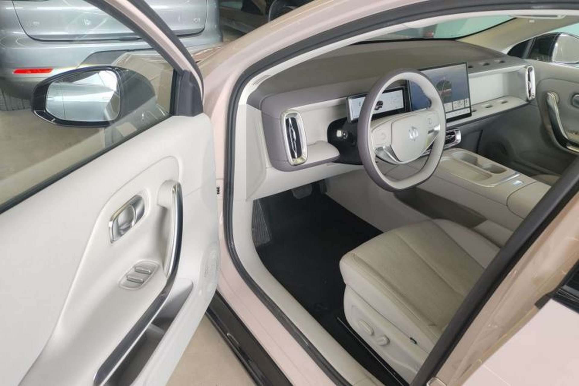 Used Leapmotor B01 2025 650 LiDAR Edition Interior 3