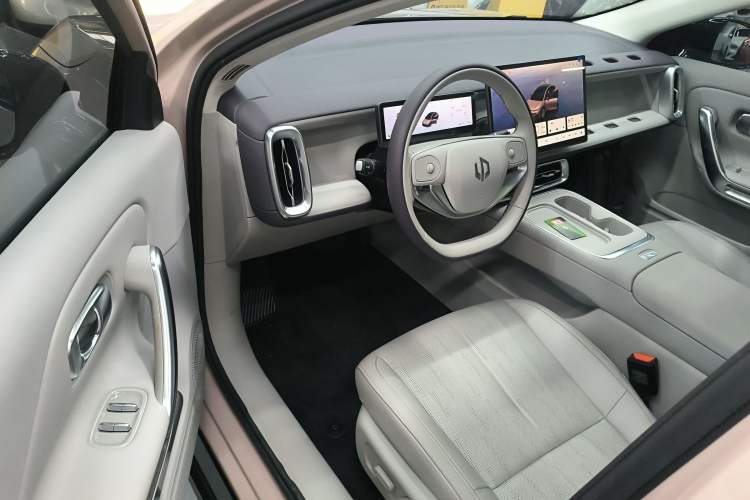 Used Leapmotor B01 2025 650 Enjoyment Edition Interior 3