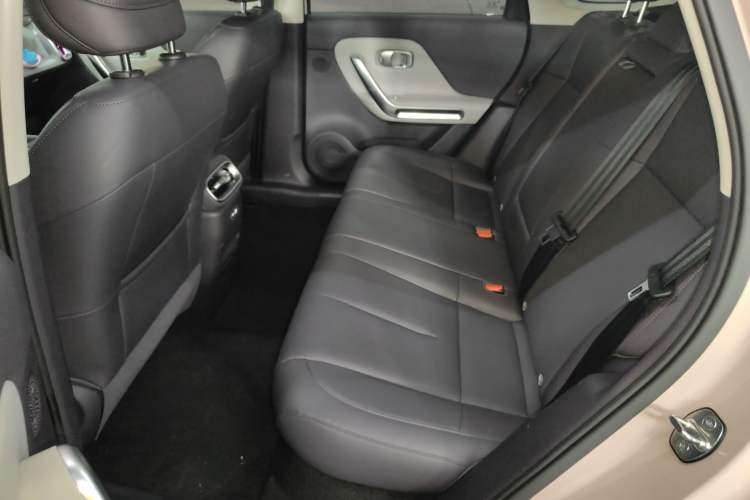 Used Leapmotor B01 2025 650 LiDAR Edition Left Rear Seat