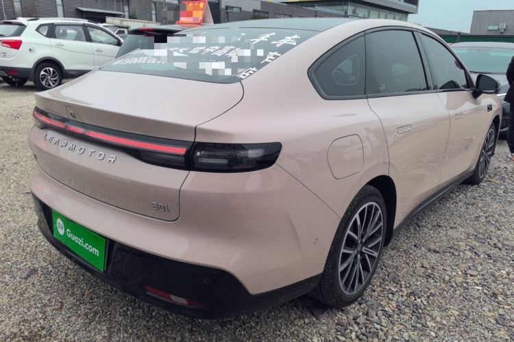 Used Leapmotor B01 2025 650 LiDAR Edition Rear Right 45 Deg