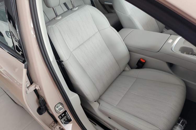 Used Leapmotor B01 2025 650 Enjoyment Edition Right Front Seat
