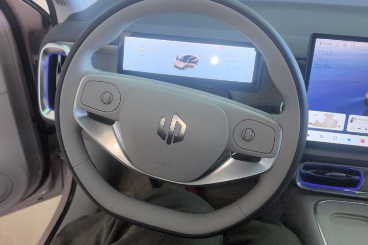 Used Leapmotor B01 2025 650 Enjoyment Edition Steering Wheel