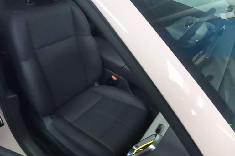 Used Leapmotor B01 2025 550 LiDAR Edition Right Front Seat