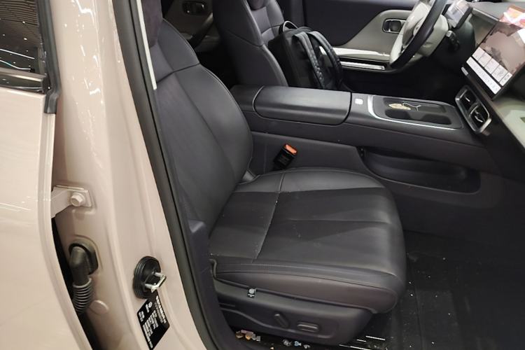 Used Leapmotor B01 2025 550 Enjoyment Edition Right Front Seat