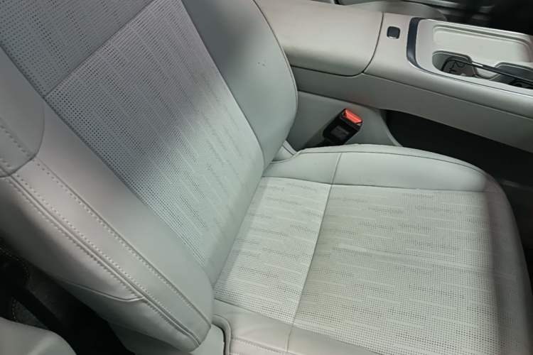 Used Leapmotor B01 2025 650 Enjoyment Edition Right Front Seat