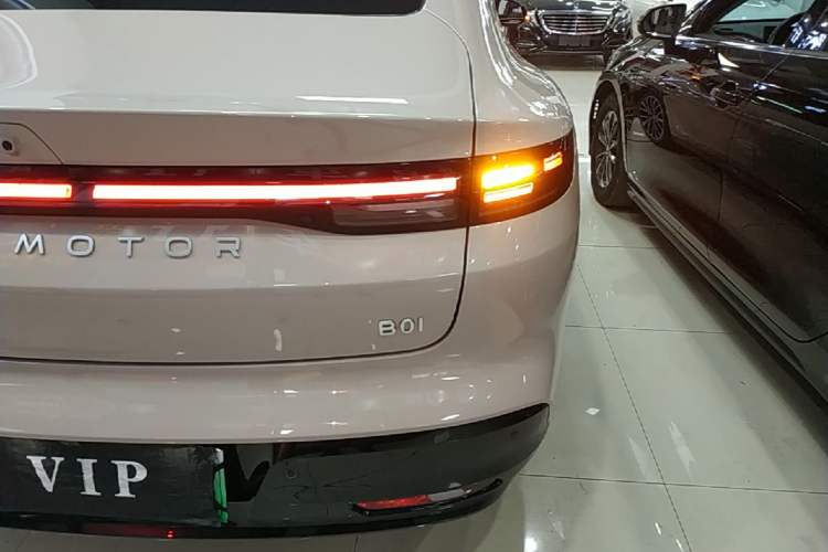 Used Leapmotor B01 2025 650 Enjoyment Edition Right Rear Taillight