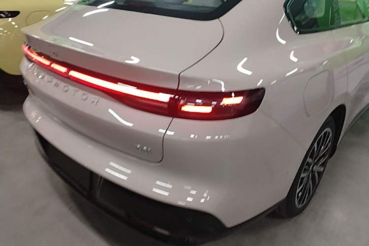 Used Leapmotor B01 2025 650 Enjoyment Edition Right Rear Taillight