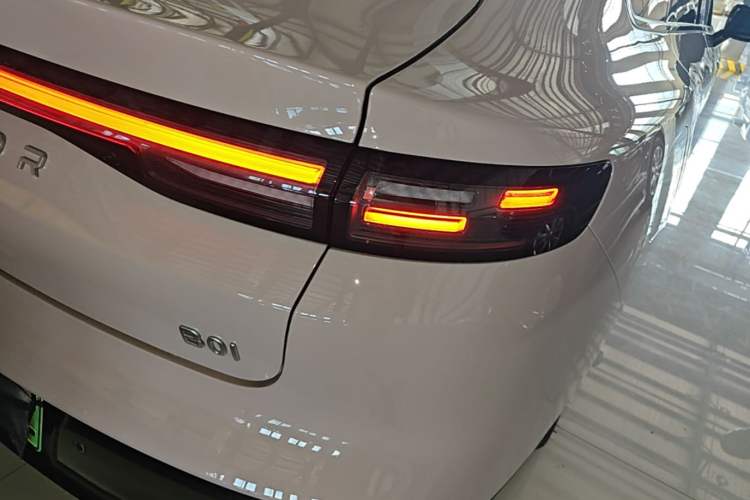 Used Leapmotor B01 2025 650 Enjoyment Edition Right Rear Taillight
