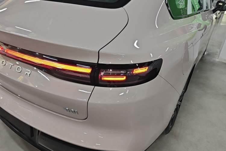 Used Leapmotor B01 2025 650 Enjoyment Edition Right Rear Taillight