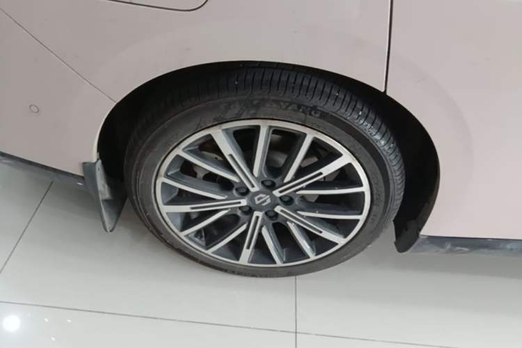 Used Leapmotor B01 2025 550 Enjoyment Edition Right Rear Wheel Hub