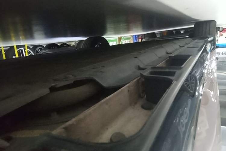 Used Leapmotor B01 2025 550 LiDAR Edition Right Side Sill