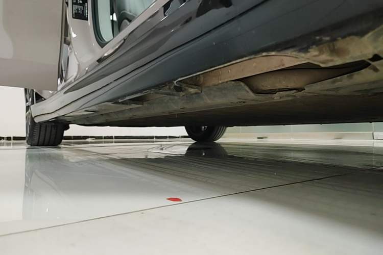 Used Leapmotor B01 2025 550 LiDAR Edition Right Side Sill