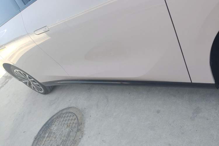 Used Leapmotor B01 2025 650 LiDAR Edition Right Side Sill