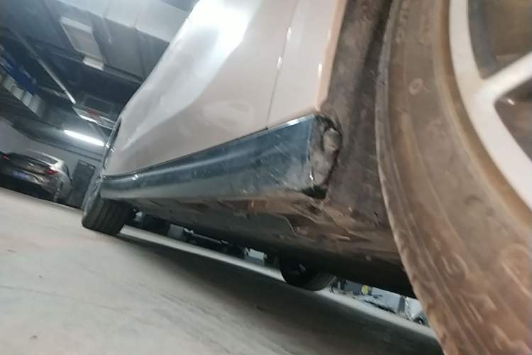 Used Leapmotor B01 2025 650 Enjoyment Edition Right Side Sill