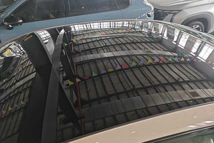 Used Leapmotor B01 2025 550 LiDAR Edition Roof