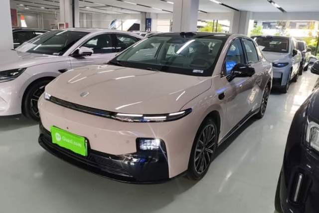 Ojetý Leapmotor B01 2025 550 LiDAR Edition
