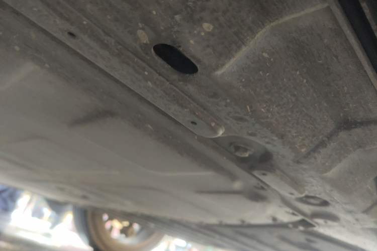 Used Leapmotor B01 2025 650 LiDAR Edition Chassis Rear Left