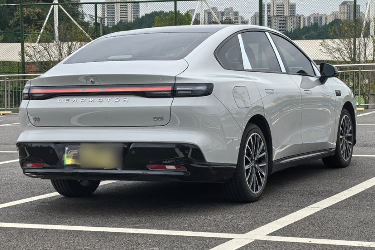 Used Leapmotor B01 2025 650 Enjoyment Edition Exterior 1