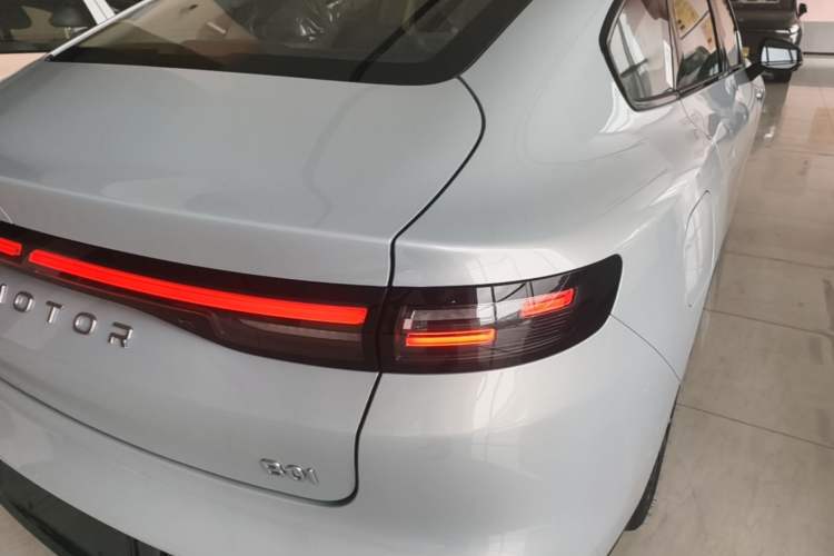 Used Leapmotor B01 2025 650 Enjoyment Edition Exterior 3