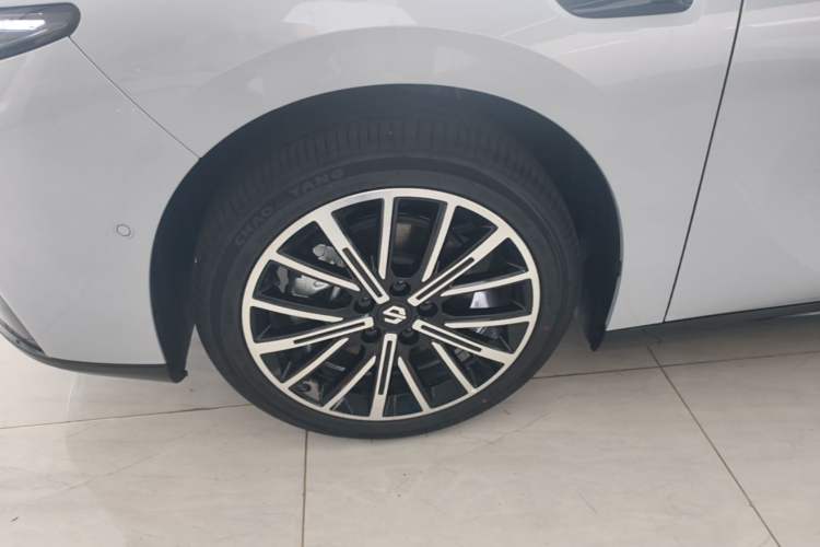 Used Leapmotor B01 2025 650 Enjoyment Edition Exterior 4