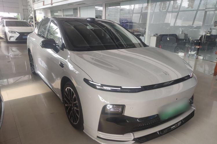 Used Leapmotor B01 2025 550 Enjoyment Edition Front Right 45 Deg