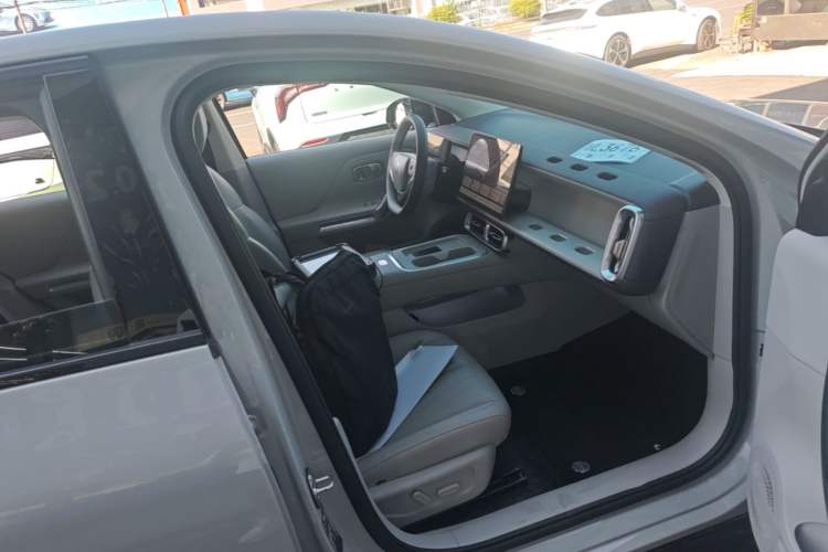 Used Leapmotor B01 2025 650 Enjoyment Edition Right Front Seat