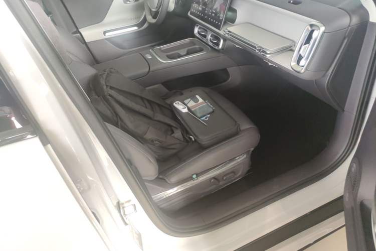 Used Leapmotor B01 2025 550 Enjoyment Edition Right Front Seat