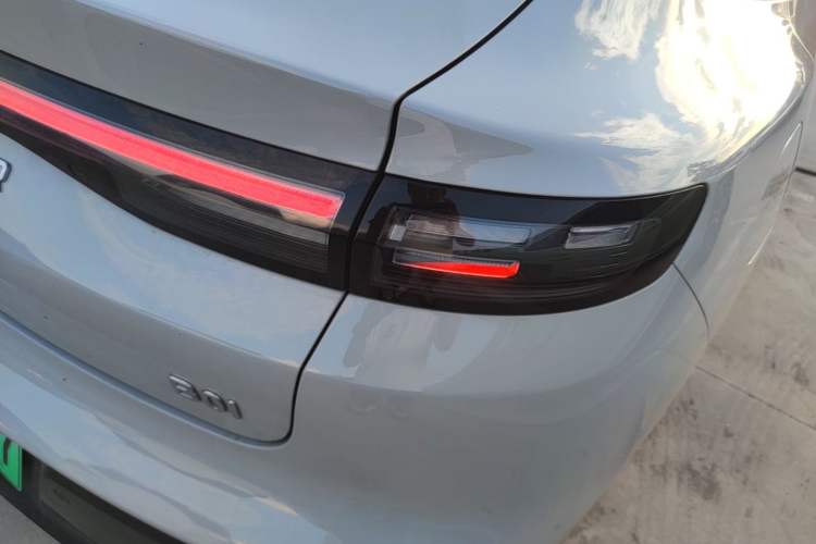 Used Leapmotor B01 2025 650 Enjoyment Edition Right Rear Taillight