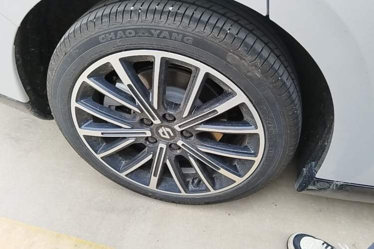 Used Leapmotor B01 2025 550 Enjoyment Edition Right Rear Wheel Hub