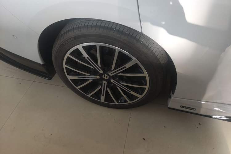 Used Leapmotor B01 2025 550 Enjoyment Edition Right Rear Wheel Hub