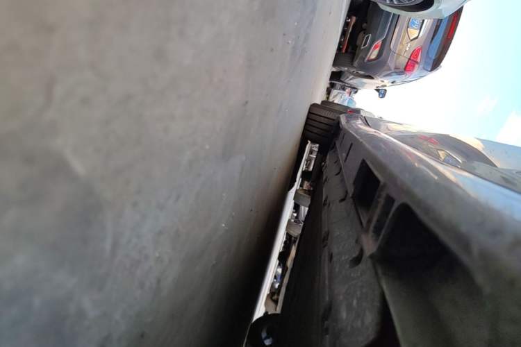 Used Leapmotor B01 2025 650 Enjoyment Edition Right Side Sill