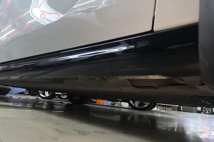 Used Leapmotor B01 2025 550 Comfort Edition Right Side Sill