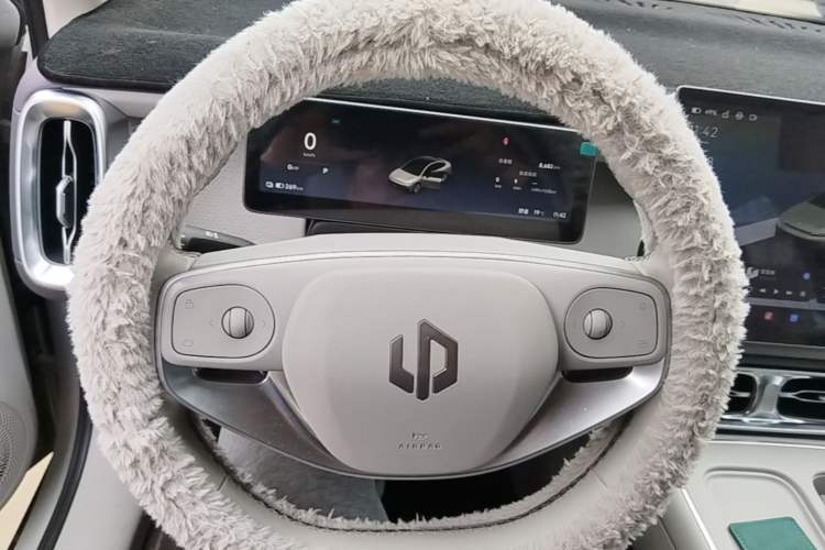Used Leapmotor B01 2025 550 Enjoyment Edition Steering Wheel