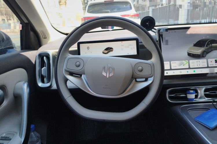 Used Leapmotor B01 2025 650 Enjoyment Edition Steering Wheel